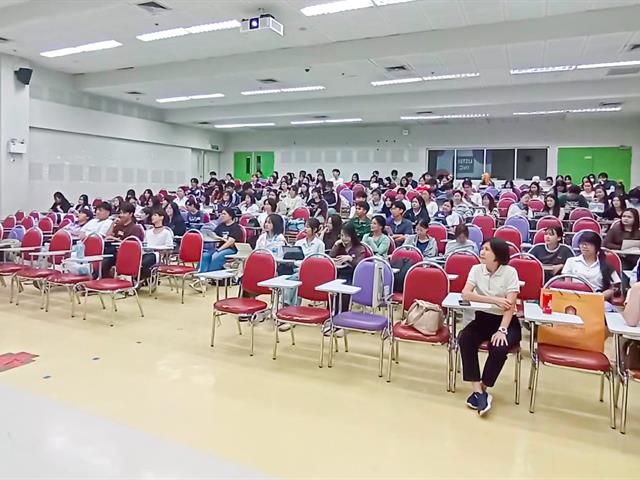 สาขาวิชาภาษาอังกฤษ คณะศิลปศาสตร์ มหาวิทยาลัยพะเยา จัดโครงการเตรียมความพร้อมเพื่อการทดสอบวัดระดับภาษาอังกฤษตามมาตรฐานสากล