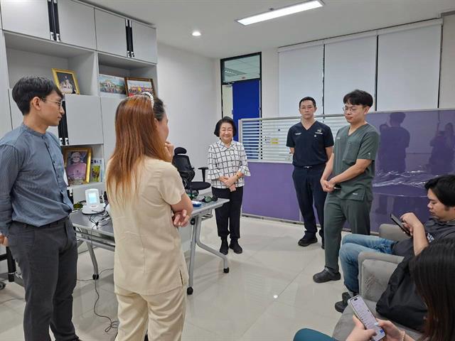 คณะทันตแพทยศาสตร์ มหาวิทยาลัยพะเยา จัดอบรมเลเซอร์ทางทันตแพทย์ เสริมสร้างความรู้และทักษะด้านการประยุกต์ใช้เลเซอร์ในงานทันตกรรม
