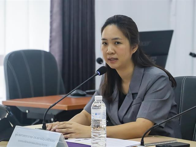 คณะรัฐศาสตร์และสังคมศาสตร์ 