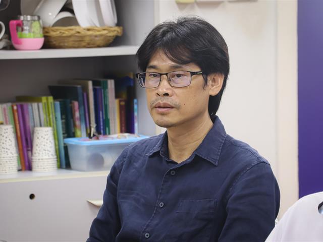 คณะรัฐศาสตร์และสังคมศาสตร์ 