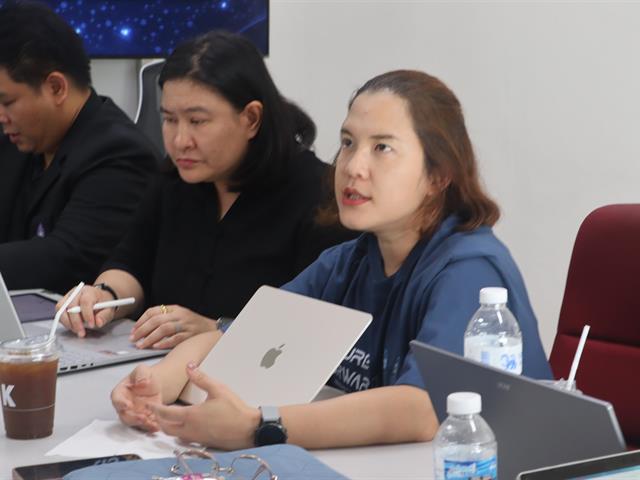 คณะรัฐศาสตร์และสังคมศาสตร์ 