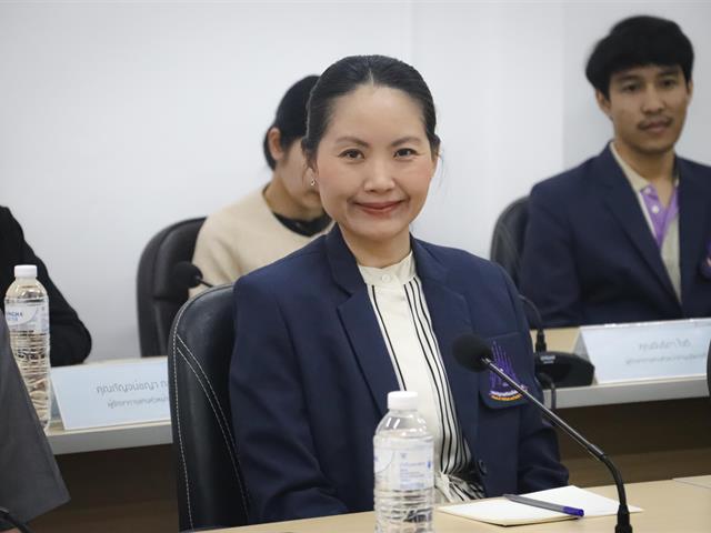 คณะรัฐศาสตร์และสังคมศาสตร์ 