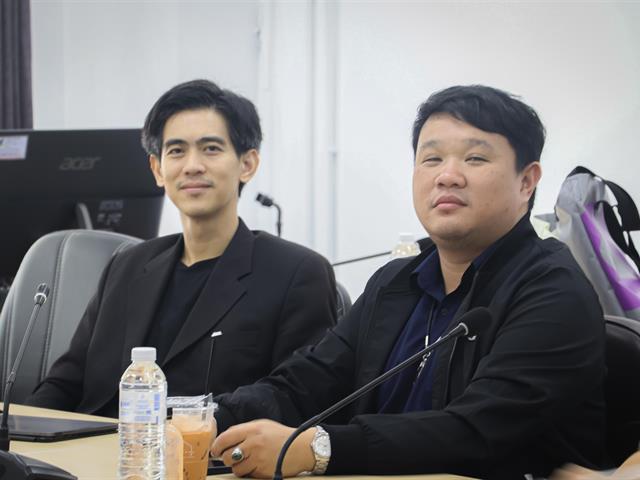 คณะรัฐศาสตร์และสังคมศาสตร์ 