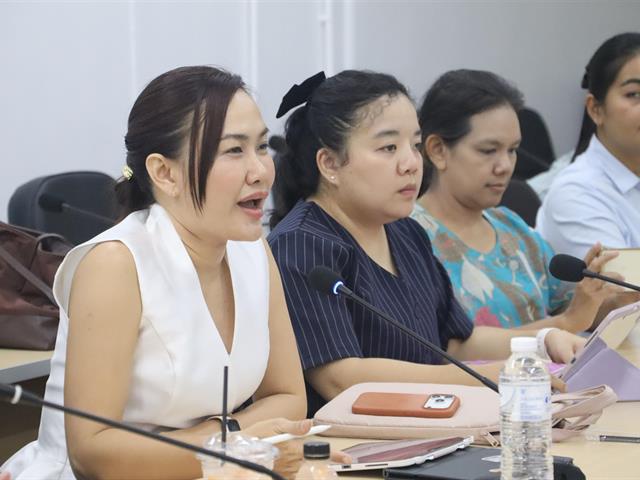 คณะรัฐศาสตร์และสังคมศาสตร์ 