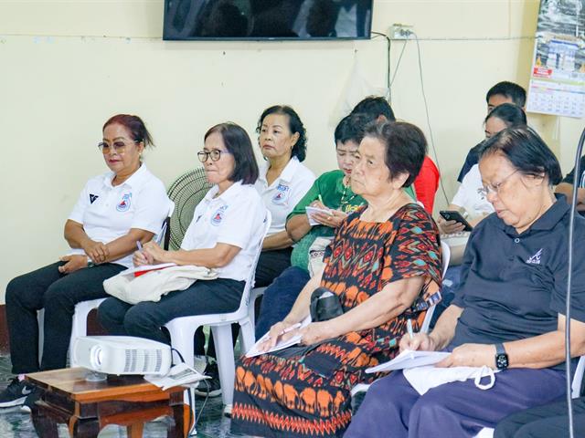 ขยะฮอมบุญ