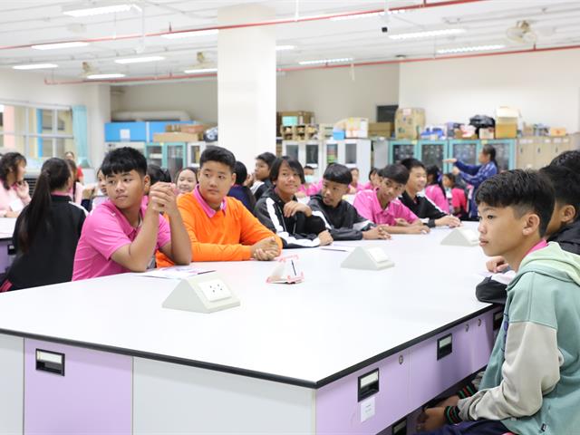 คณะทันตแพทยศาสตร์ มหาวิทยาลัยพะเยา ร่วมจัดนิทรรศการสัปดาห์วิทยาศาสตร์แห่งชาติ ประจำปี 2569 ถ่ายทอดองค์ความรู้ “นิติทันตวิทยา” สู่เยาวชน