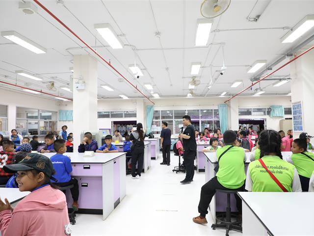 คณะทันตแพทยศาสตร์ มหาวิทยาลัยพะเยา ร่วมจัดนิทรรศการสัปดาห์วิทยาศาสตร์แห่งชาติ ประจำปี 2569 ถ่ายทอดองค์ความรู้ “นิติทันตวิทยา” สู่เยาวชน