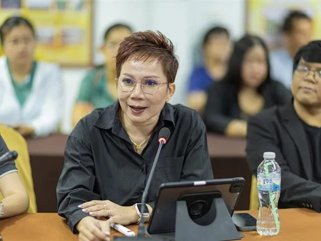 ผู้เข้าร่วมโครงการแลกเปลี่ยนเรียนรู้ข้อคิดเห็นและข้อเสนอแนะร่วมกัน