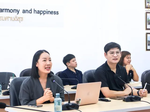 กิจกรรมประชาสัมพันธ์การให้บริการและรับฟังเสียงของลูกค้า