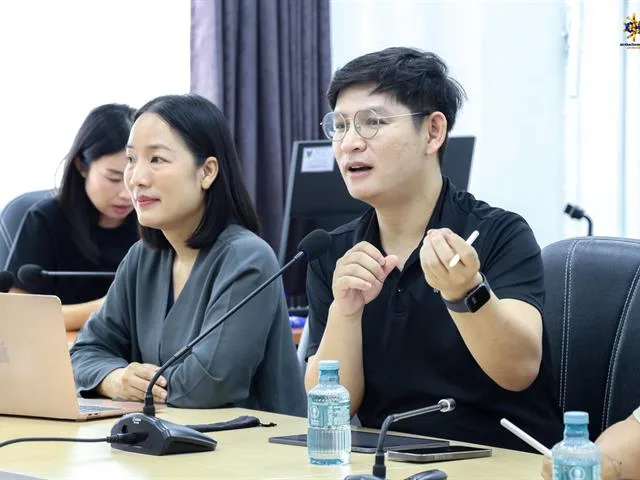 กิจกรรมประชาสัมพันธ์การให้บริการและรับฟังเสียงของลูกค้า