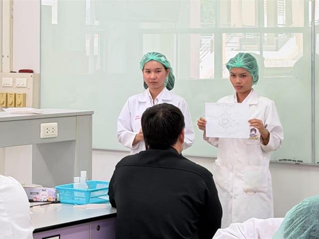 ปฏิบัติการรายวิชา ศาสตร์แห่งน้ำหอมและสุคนธบำบัด เรื่อง Principle and basic fragrance compounding;  accord creation, simple mix theory and complex mix theory