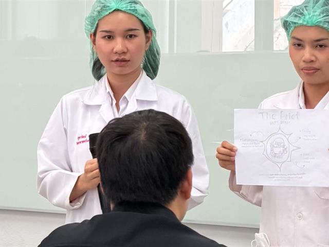 ปฏิบัติการรายวิชา ศาสตร์แห่งน้ำหอมและสุคนธบำบัด เรื่อง Principle and basic fragrance compounding;  accord creation, simple mix theory and complex mix theory