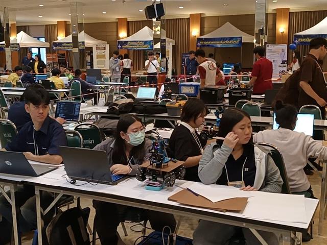 วิศวกรรมไฟฟ้า วิศวกรรมเครื่องกล และวิศวกรรมอุตสาหการ ผนึกกำลัง ร่วมแข่งขัน NORTHERN ROBODING CHALLENGE 2026