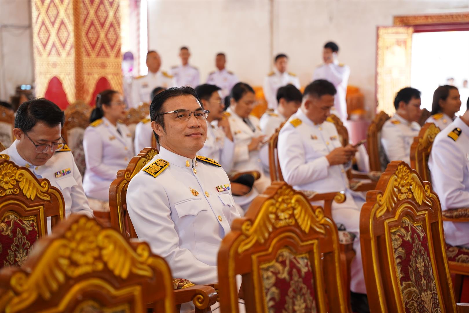 ถวายผ้าพระกฐินพระราชทาน