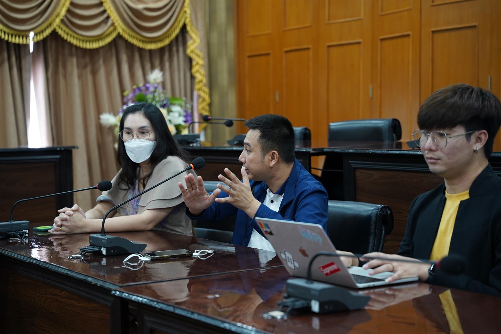 พัฒนาความเป็นพลเมือง