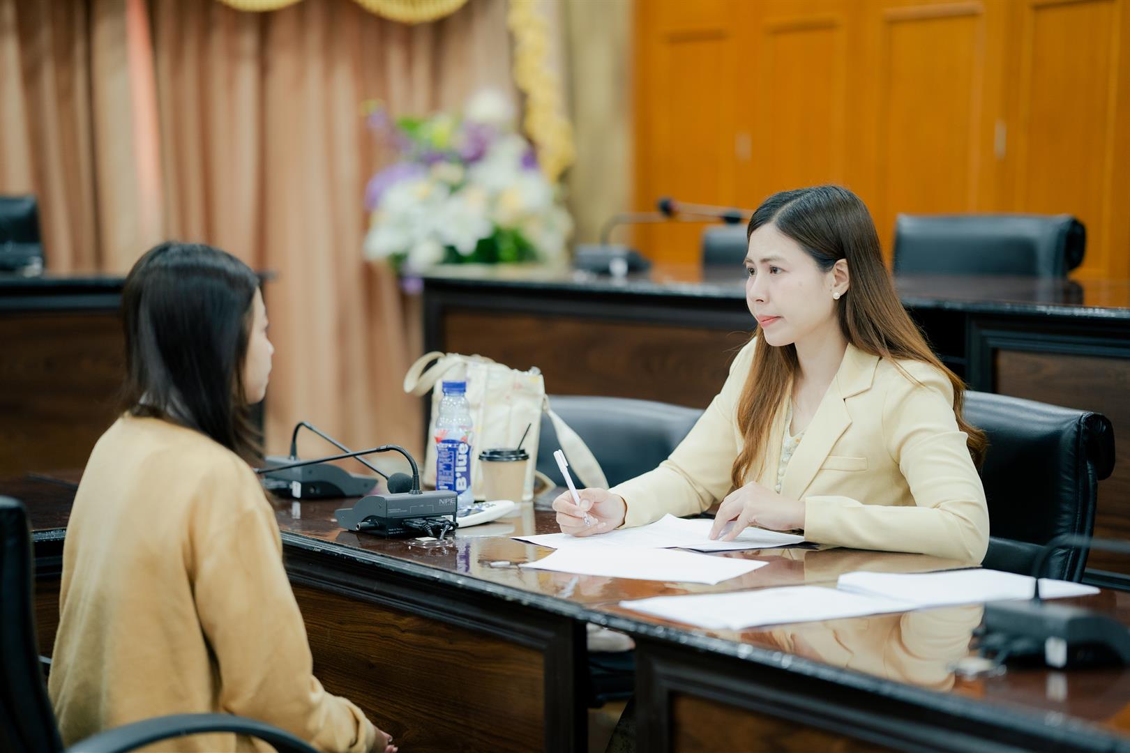 มอบทุนการศึกษา