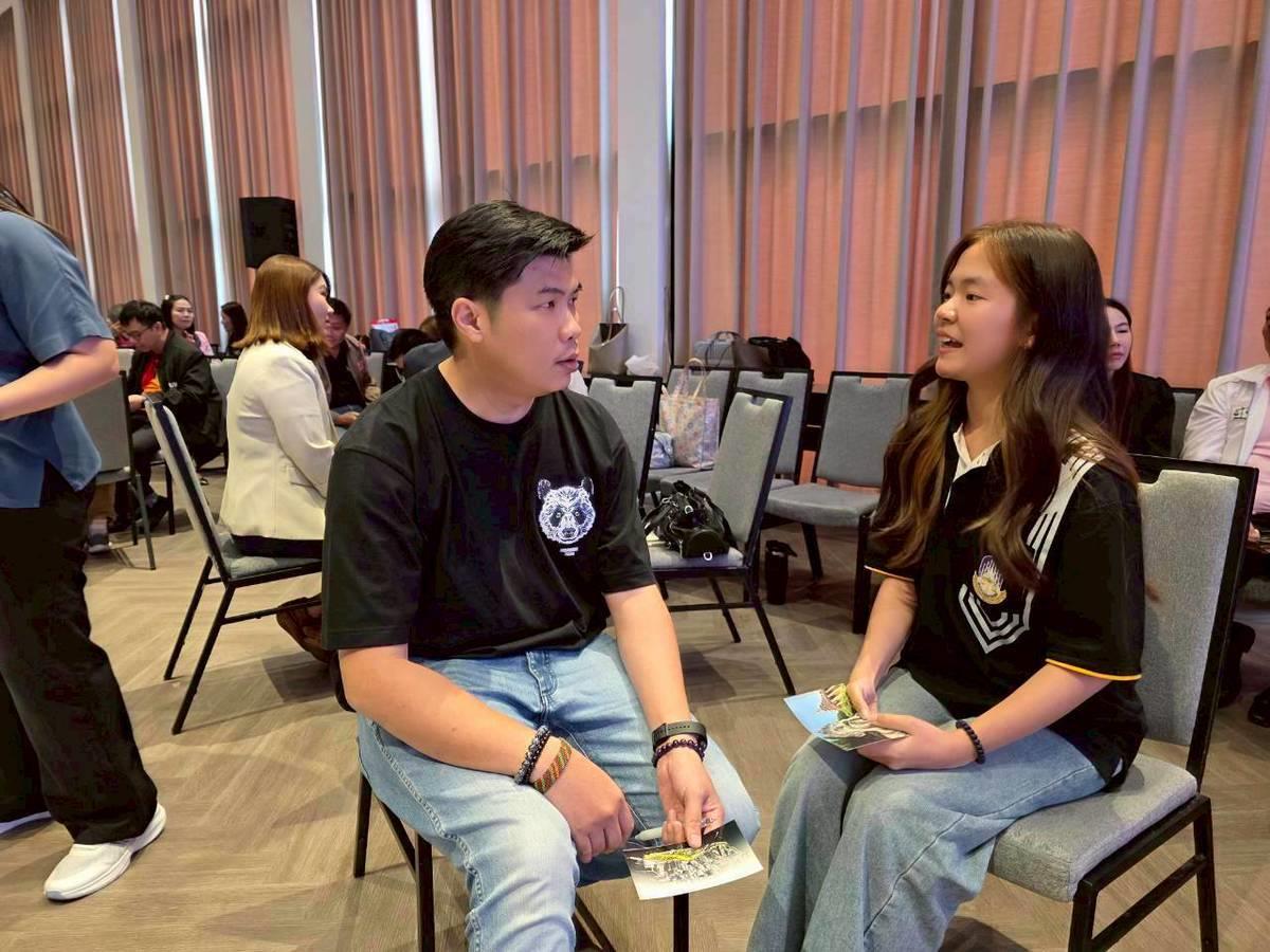                คณะนิติศาสตร์ มหาวิทยาลัยพะเยา เข้าร่วมเวที “ถอดบทเรียนการขับเคลื่อนเครือข่ายวิชาการ และวิชาชีพ เพื่อลดความเหลื่อมล้ำและสร้างความเป็นธรรมทางสุขภาพของกลุ่มประชากรเฉพาะ” 