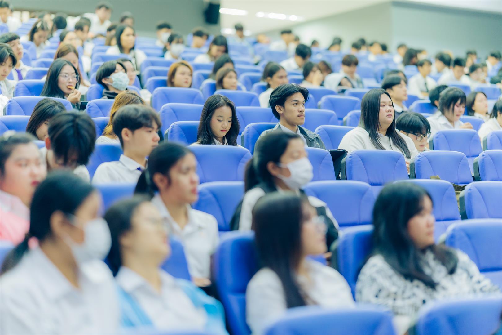 ฝึกงานวิชาชีพนักกฎหมาย