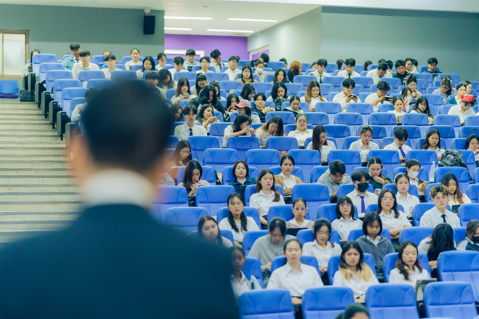 ฝึกงานวิชาชีพนักกฎหมาย