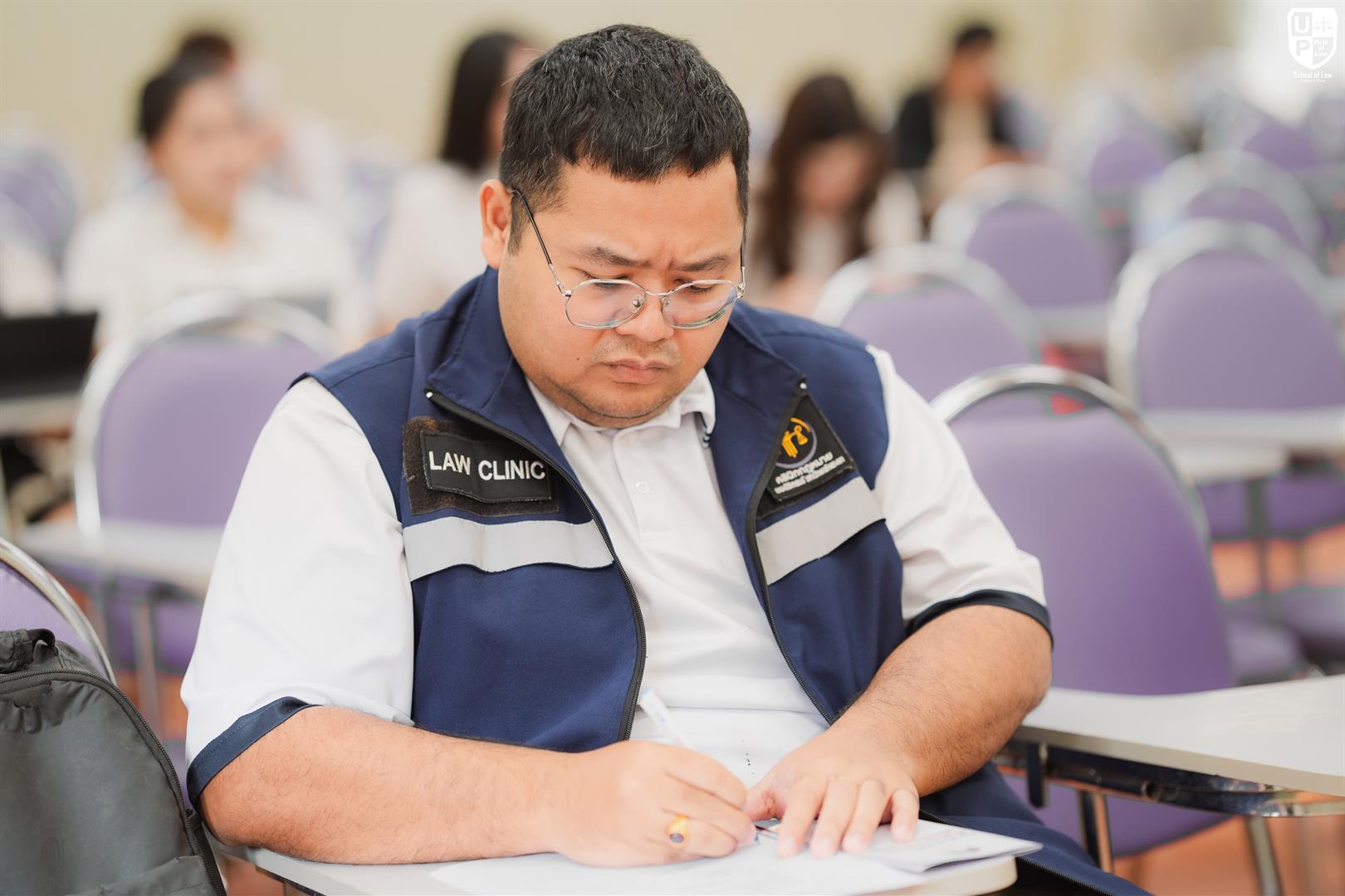 กฎหมายเพื่อพัฒนาชุมชน