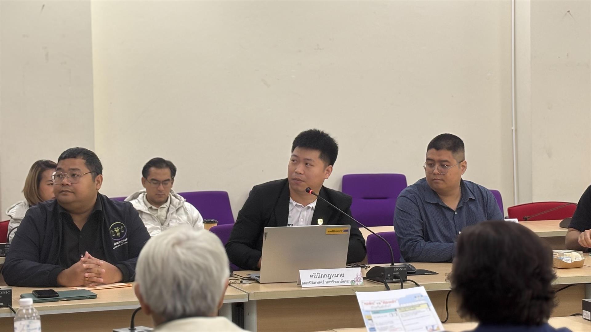 การให้เช่าอาคารเพื่ออยู่อาศัย