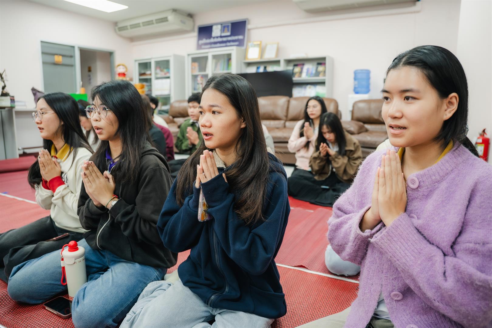 ทำบุญปีใหม่คณะนิติศาสตร์
