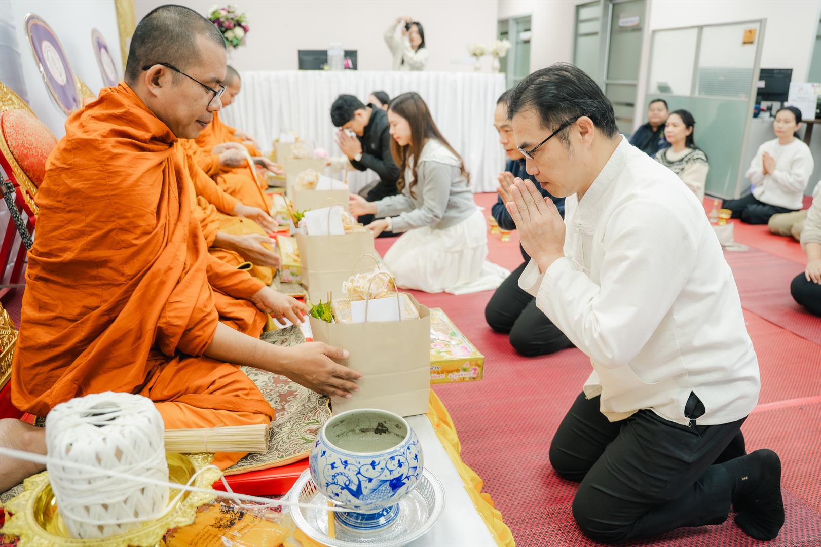 ทำบุญปีใหม่คณะนิติศาสตร์
