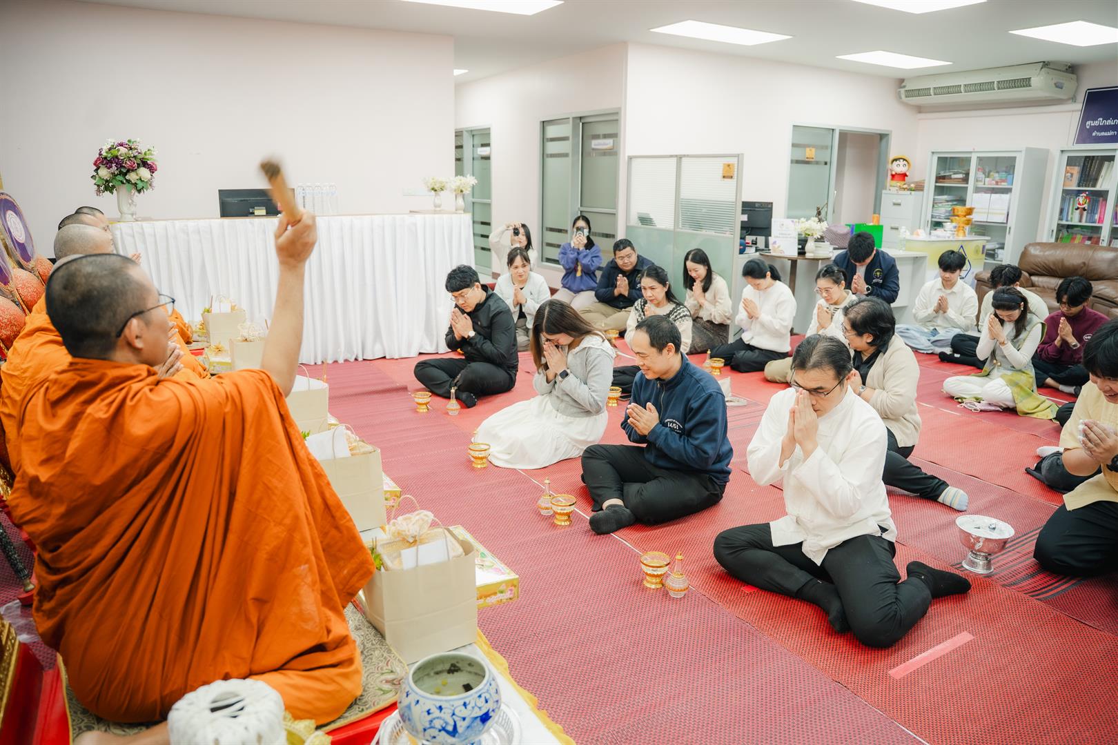 ทำบุญปีใหม่คณะนิติศาสตร์
