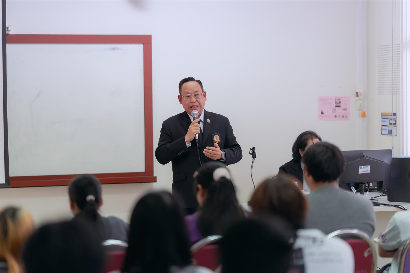 สภาทนายความในพระบรมราชูปถัมภ์