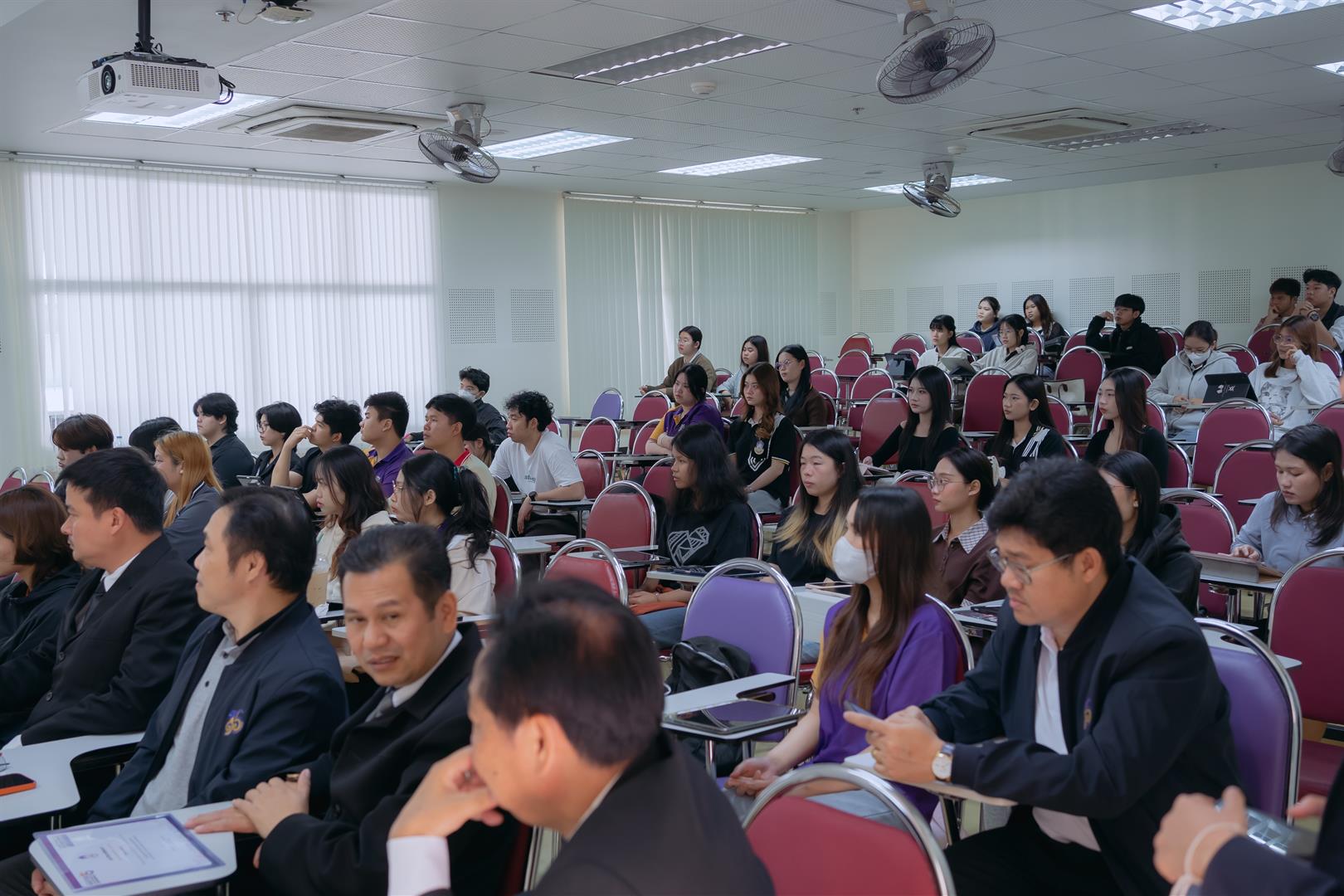 สภาทนายความในพระบรมราชูปถัมภ์