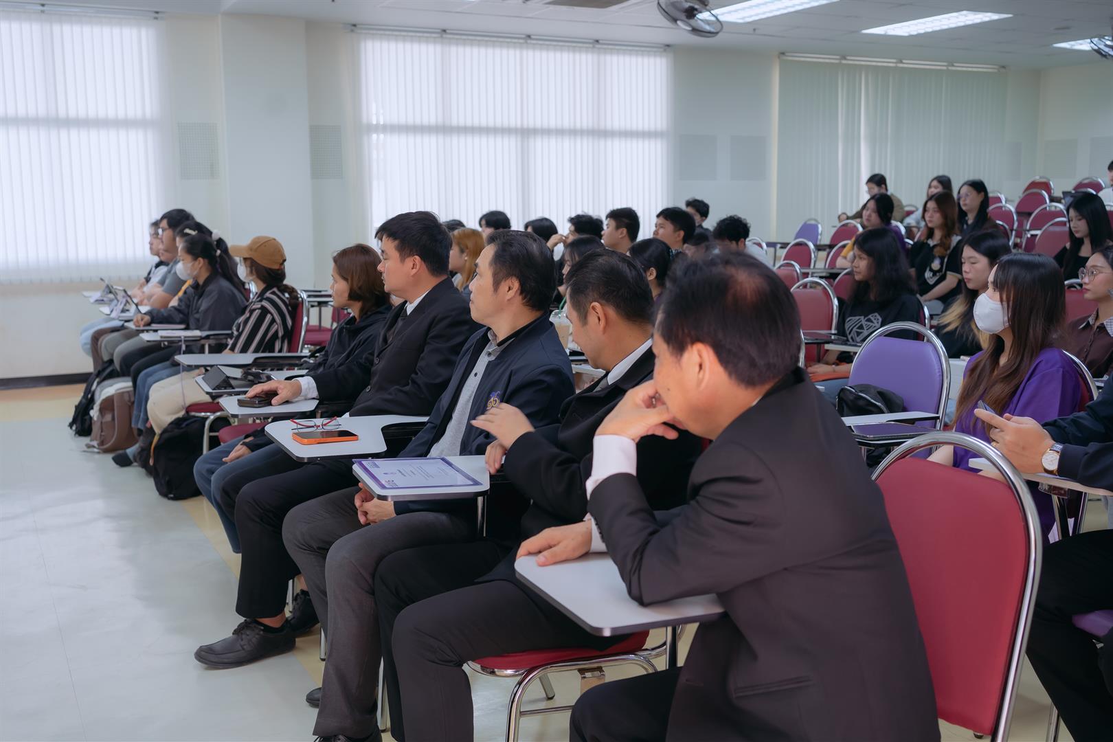 สภาทนายความในพระบรมราชูปถัมภ์