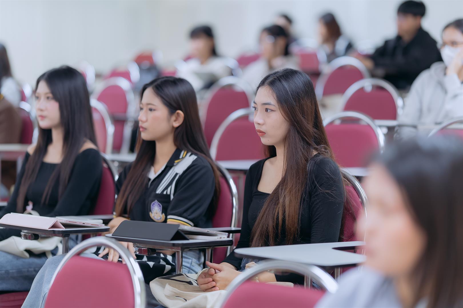 สภาทนายความในพระบรมราชูปถัมภ์