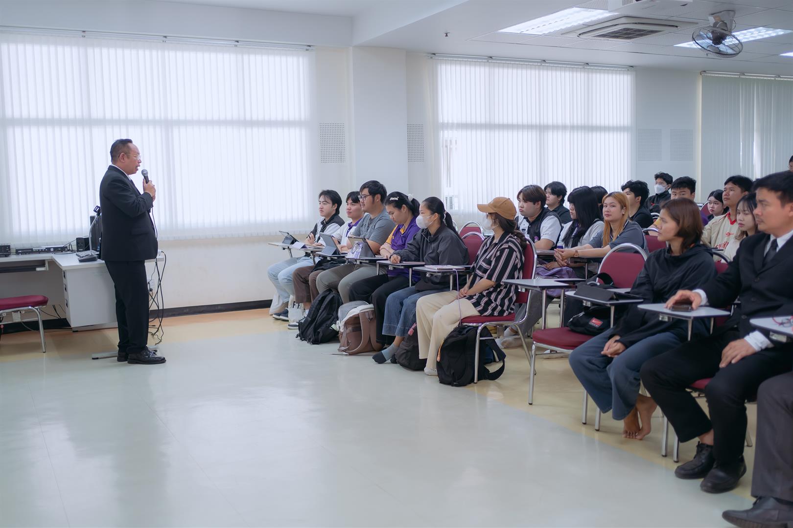 สภาทนายความในพระบรมราชูปถัมภ์