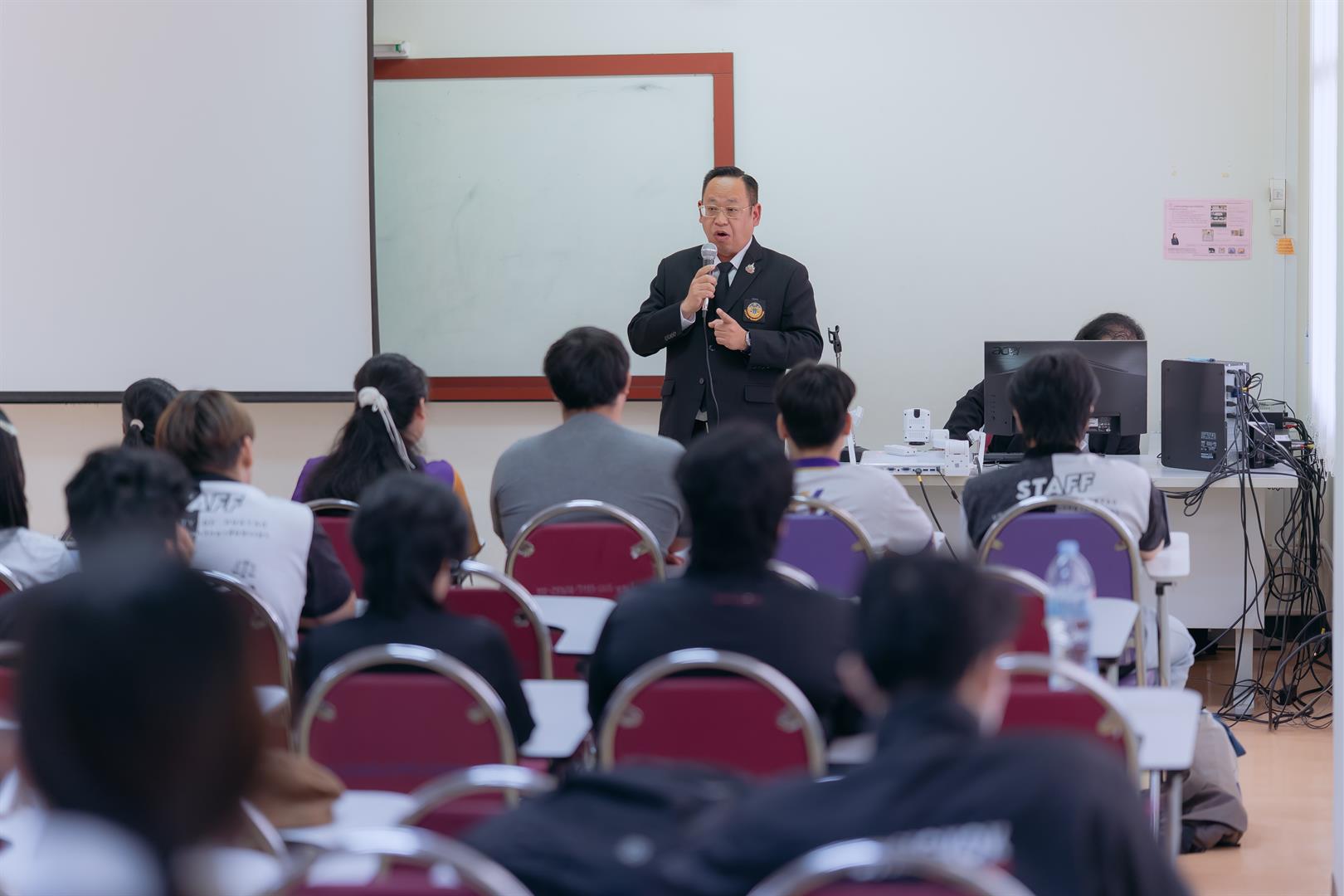 สภาทนายความในพระบรมราชูปถัมภ์