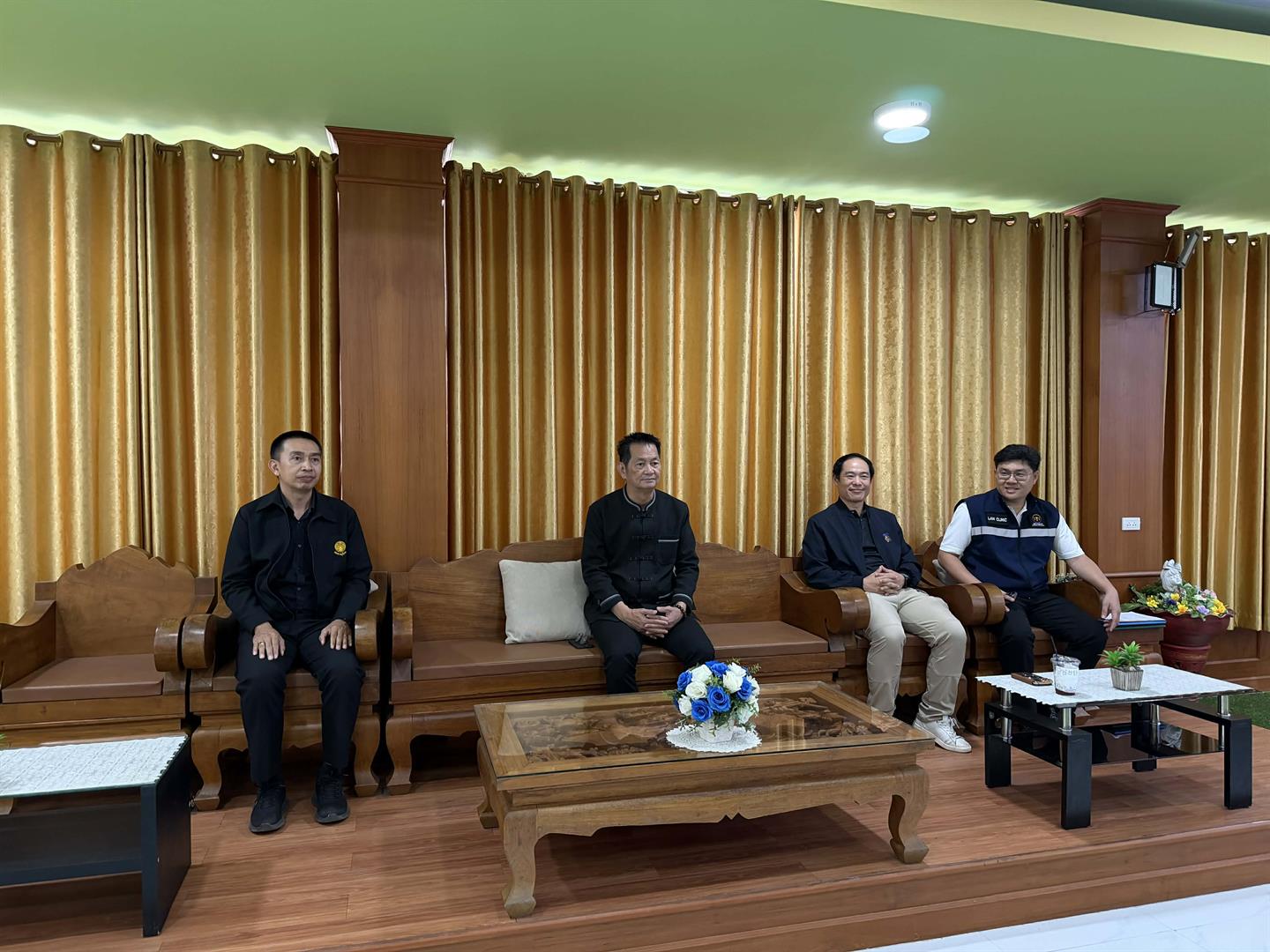 ชุมชนยุคใหม่รู้เท่าทันภัยบนโลกออนไลน์