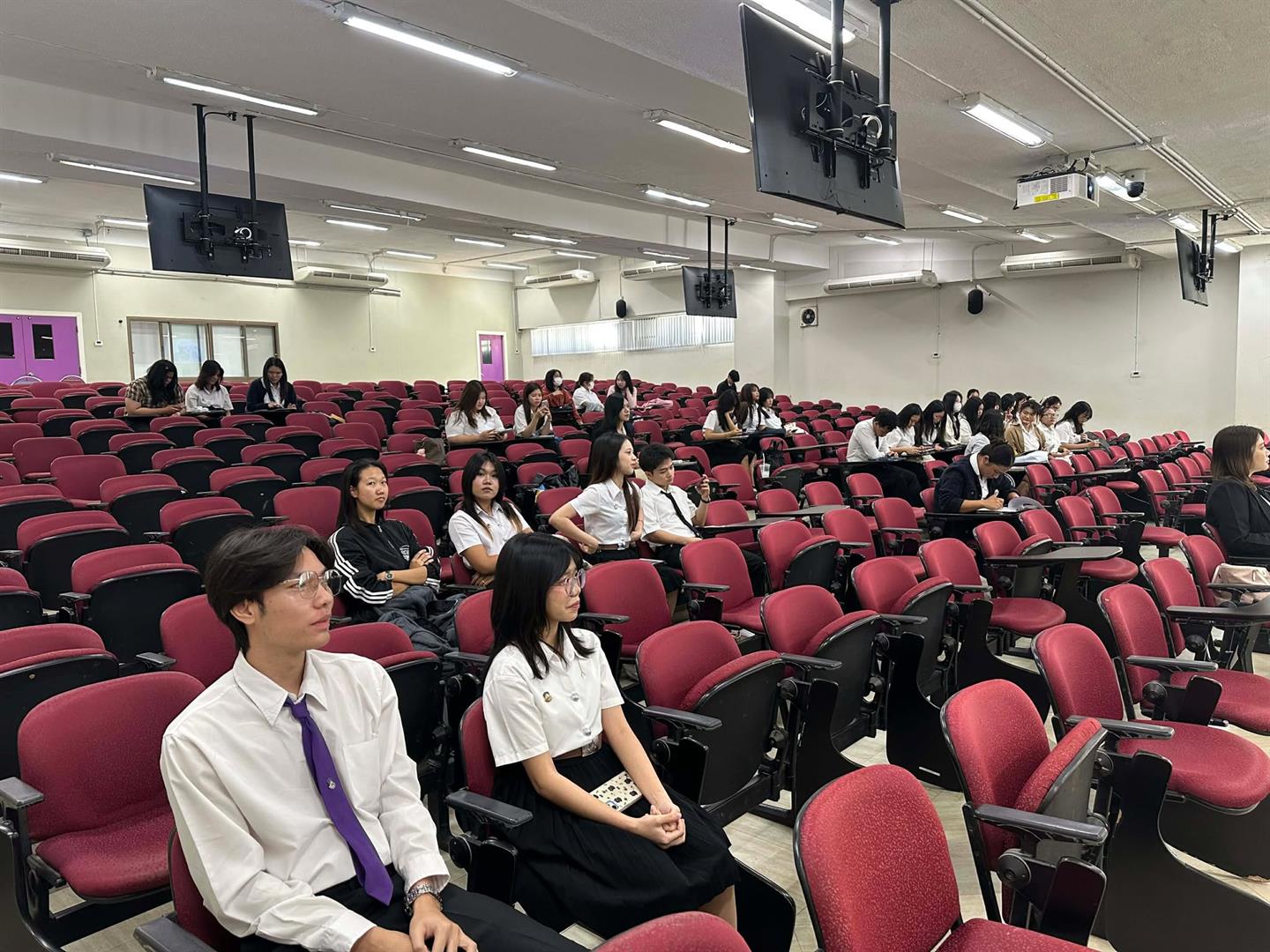 ฝึกงานนักกฎหมาย