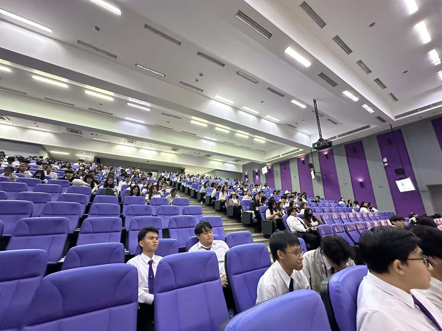 ฝึกงานนักกฎหมาย