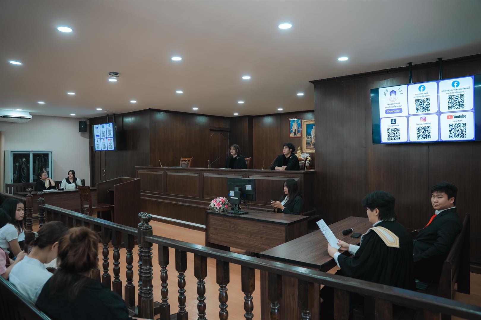 ศาลจำลอง