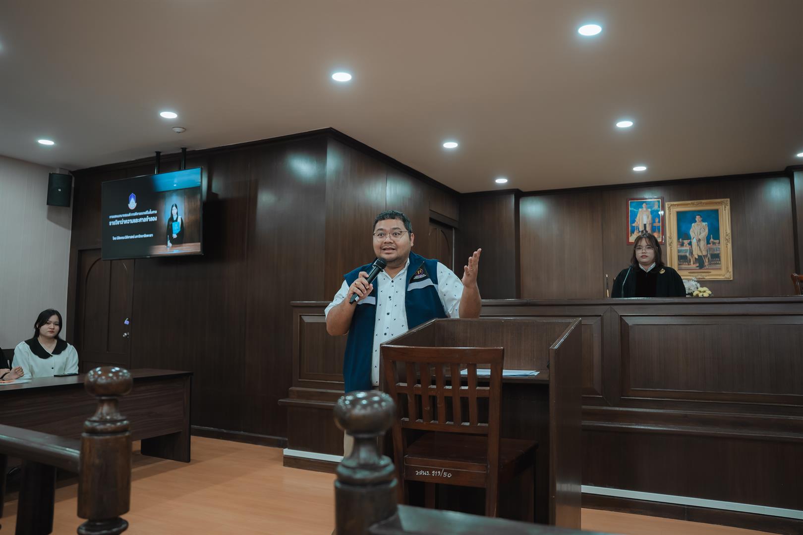 ศาลจำลอง