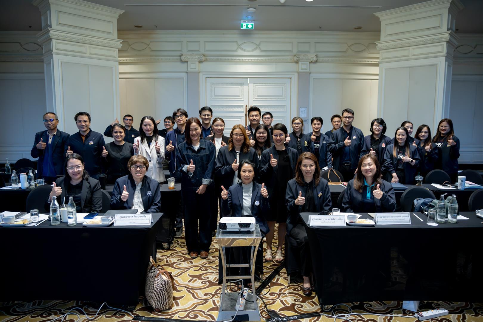 คณะนิติศาสตร์ มหาวิทยาลัยพะเยา  เข้าร่วมโครงการนำเสนอความก้าวหน้างานวิจัย ภายใต้โครงการพัฒนานักวิจัยและติดตามผลการดำเนินงานจากทุน Fundamental Fund (FF) ประจำปีงบประมาณ พ.ศ. 2568–2569 พร้อมเข้าร่วมกิจกรรม Area-based Research Publication Camp ระหว่างวันที่ 23–25 มีนาคม 2569 ณ โรงแรมเซ็นทารา ริเวอร์ไซด์ จังหวัดเชียงใหม่ 