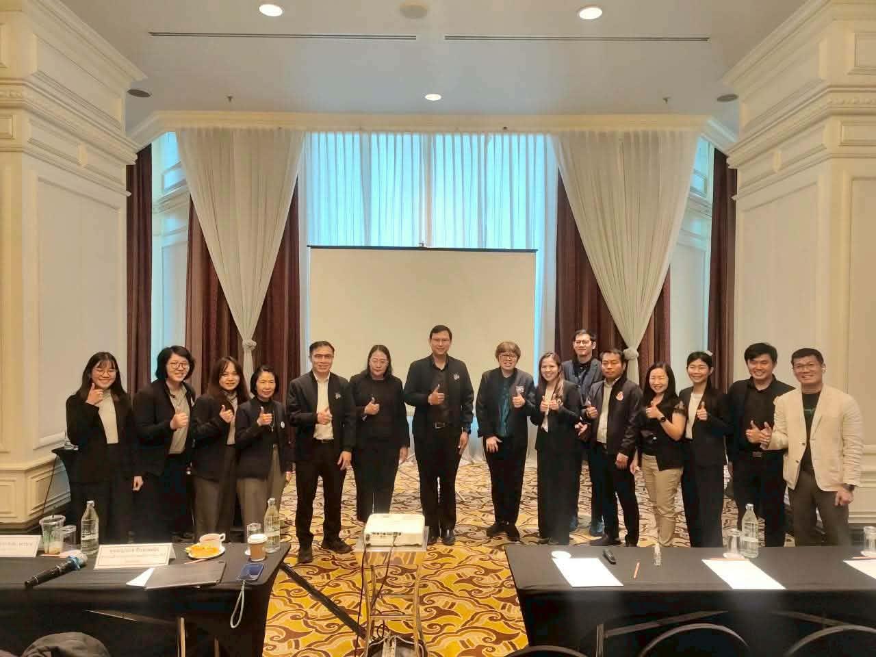 คณะนิติศาสตร์ มหาวิทยาลัยพะเยา  เข้าร่วมโครงการนำเสนอความก้าวหน้างานวิจัย ภายใต้โครงการพัฒนานักวิจัยและติดตามผลการดำเนินงานจากทุน Fundamental Fund (FF) ประจำปีงบประมาณ พ.ศ. 2568–2569 พร้อมเข้าร่วมกิจกรรม Area-based Research Publication Camp ระหว่างวันที่ 23–25 มีนาคม 2569 ณ โรงแรมเซ็นทารา ริเวอร์ไซด์ จังหวัดเชียงใหม่ 