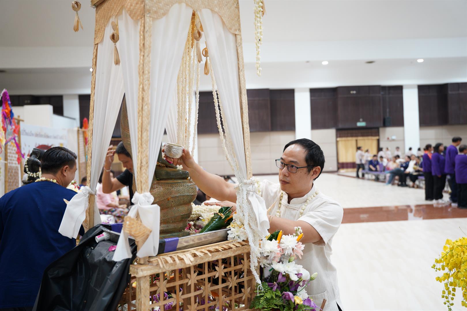 พิธีสระเกล้าดำหัว