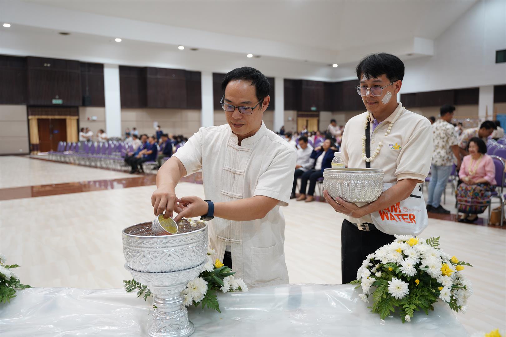 พิธีสระเกล้าดำหัว