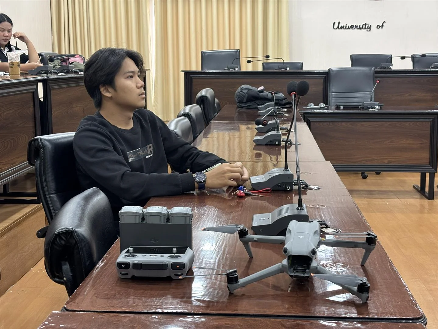 บินโดรน